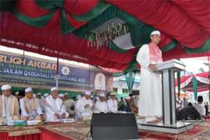 Dalam Acara Tabligh Akbar Haul Sulthonul, Zola Himbau Masyarakat Jauhi Narkoba