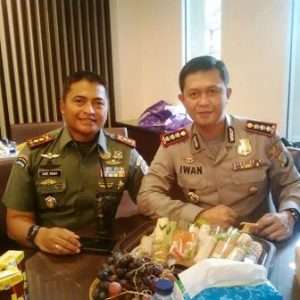 TNI/POLRI LAKSANAKAN PAM WASKITA PRESIDEN RI JOKO WIDODO DI GEDUNG ABN, PANCORAN, JAKARTA SELATAN