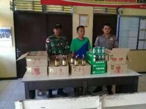 KEPALA PENERANGAN DAERAH MILITER XII/TANJUNGPURA : SEBANYAK 2.304 BOTOL MINUMAN KERAS ILEGAL DIGAGALKAN BATALYON INFANTERI 123/RAJAWALI
