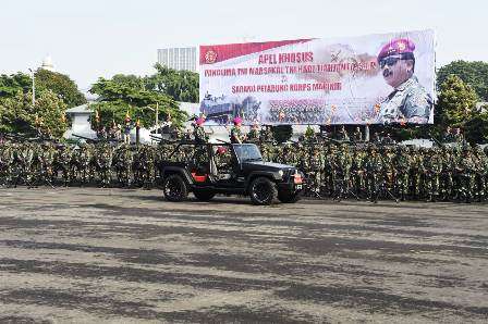 Panglima TNI Pimpin Apel Khusus Satuan Marinir