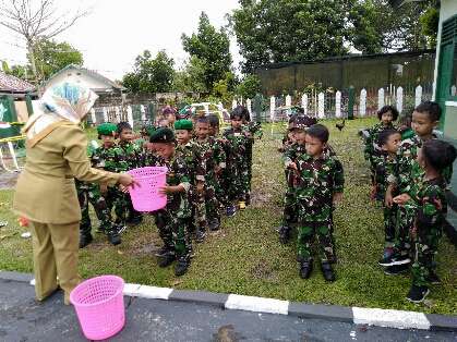 Gerakan Nol Sampah TK Kartika XVII-26 Palangka Raya