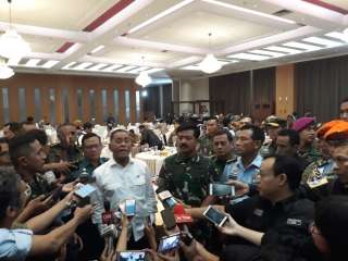 Kemhan Selenggarakan Simposium Bertajuk “Kembali Ke Jati Diri TNI”