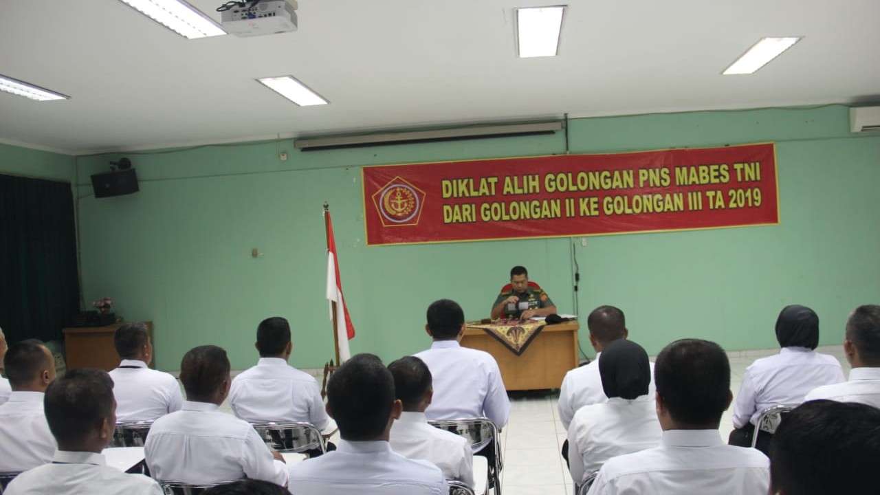 Diklat Alih Golongan PNS TNI Wujud Perhatian Dari Organisasi
