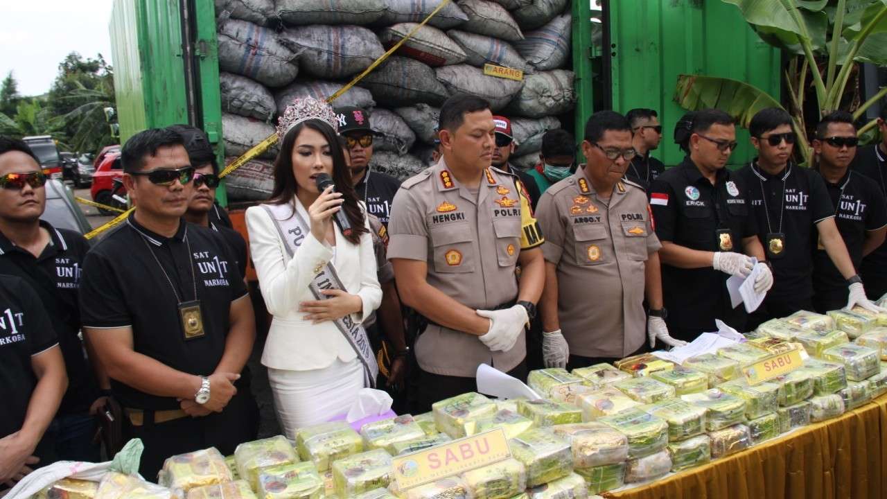 Putri Indonesia Prihatin Maraknya Peredaran Narkoba