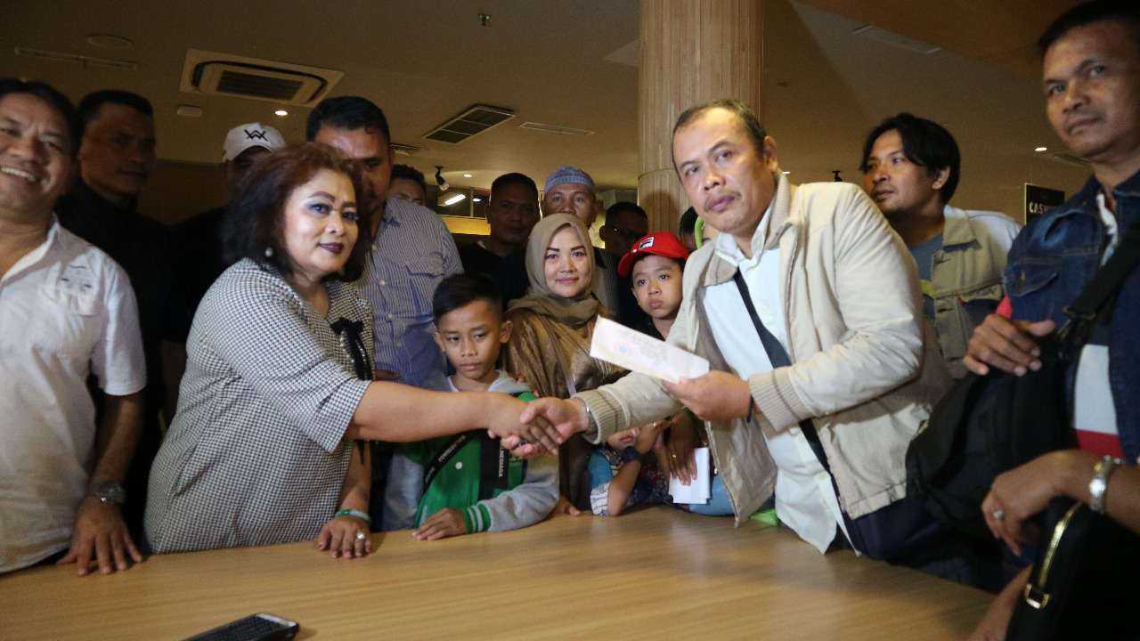 Gugatan dimenangkan Eks Karyawan PPATR, Rismauli Sihotang : Hukum masih berpihak ke Orang Kecil