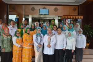 Lakukan program Pembinaan, Istri Gubernur Jabar Sarling ke Kota Bekasi
