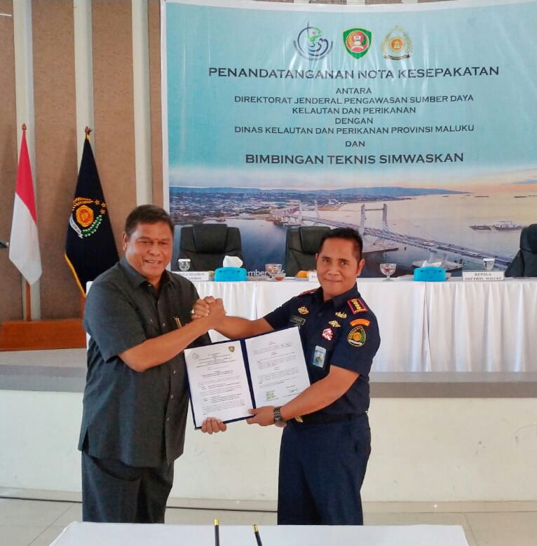 Tingkatkan Sinergi Pengawasan di Daerah, Ditjen PSDKP KKP dan Pemprov Maluku Tandatangani MoU