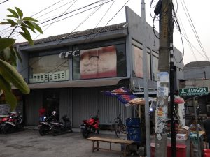 Limbah Produksi CFC Diduga Dibuang ke Selokan Warga, Dinas LH akan Cek Lokasi