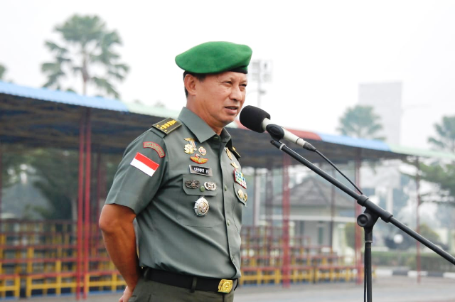 Irdam XII/Tpr Pimpin Upacara Peringatan Hari Olahraga Nasional Ke-36