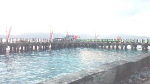 Sambut HUT TNI ke-74, Danrem 131/Santiago Ikut Joget Dengan Masyarakat Talaud