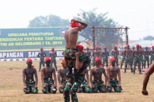 Dikmata TNI AD Gel.I TA.2019 Kodam XII/Tpr Resmi Ditutup dan Melantik 343 Prajurit