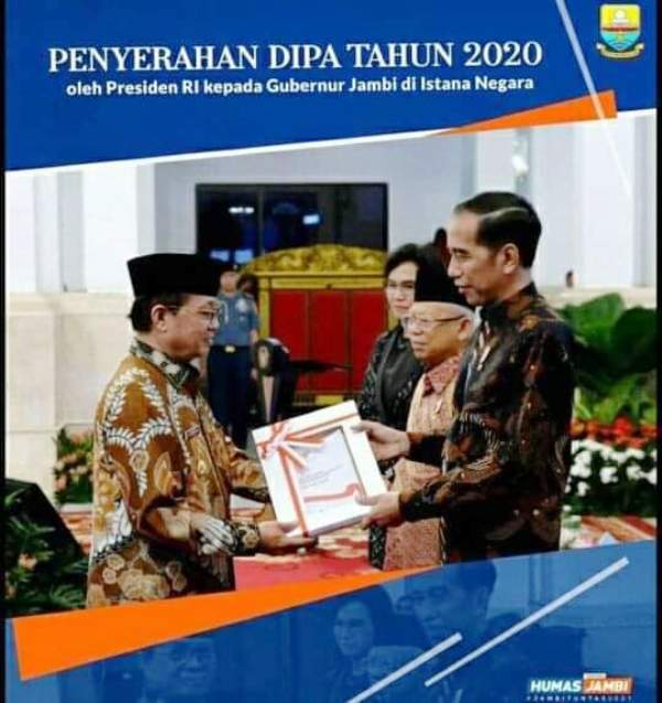 Gubernur Riau Terima DIPA Tahun 2020 dari Presiden Jokowi di Istana Negara