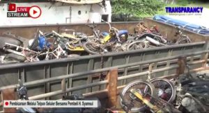 Ratusan Bangkai Kendaraan roda 2, benarkah dari Asuransi ACA ? Polsek mana yang Terlibat