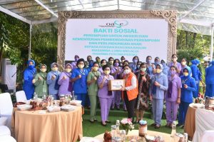 Dharma Pertiwi Terima Bansos Dari Yayasan PUN Untuk Korban Bencana Alam di Masamba-Luwu