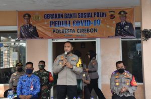 Peduli Covid-19, Polresta Cirebon Gelar Baksos Polri Peduli di Desa Pesanggrahan