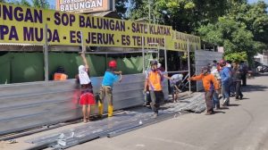 2 Aset Rumah Perusahaan Milik PT. KAI di Kota Cirebon di Tertibkan