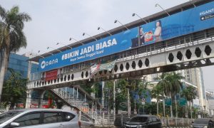 Masyarakat Minta Pemprov DKI Jakarta Pidanakan Pemasang Reklame di JPO Roxi Gambir