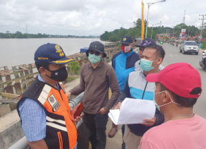 Kepala Kantor UPP Kelas II Tanjung Redeb Lakukan Pengawasan dan Monitoring Kegiatan Kepelabuhanan