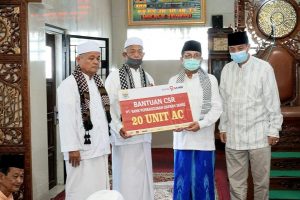 Gubernur JAMBI berikan Bantuan Fasilitas untuk Rumah Ibadah