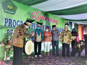 Tim Hadrah Satgas Yonif MR 413 Sambut Kunjungan Wakil Menteri Agama di Jayapura