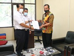 PT KAI Daop 3 Cirebon Serahkan 14 Barang Temuan Ke Polres Cirebon Kota