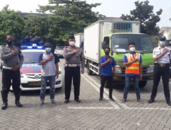 Sat Lantas Polres Cirebon Kota Kawal Pendistribusian Vaksin Sinovac dari Dinkes Provinsi Jabar