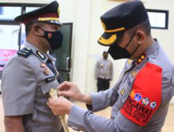 Kapolres Lhokseumawe Serah Terima Jabatan Kabag Ops dan Kapolsek Simpang Keuramat