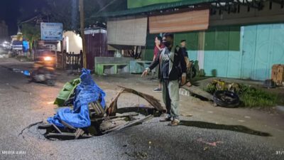 Akibat Hujan Deras Gorong-Gorong Jalan Keude Blang Ambruk