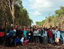 Mahasiswa Dan Masyarakat Kuala Kampar Melakukan Aksi Demo di Kantor BPN Riau dan Langsung Dilahan PT TUM