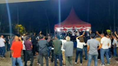 Panbil Group Batam Dihibur Nauli Sister Di Rumah Dinas Bupati Samosir