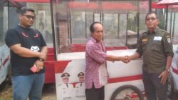 Dengan Motto “Ekonomi Tumbuh Pelalawan Maju”, Disperindag Pelalawan Berikan Bantuan 26 Pelaku UMKM Gerobak Untuk Berjualan Secara Gratis