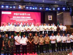 Bupati Samosir Tandatangani Kesepakatan Pendanaan Bersama Pilkada 2024