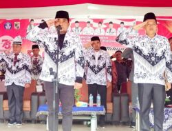 Hadiri HUT PGRI dan Hari Guru Nasional, Bupati Pelalawan H. Zukri SE: Terima Kasih Kepada Bapak dan Ibu Guru Semuanya