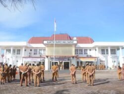 Pimpin Apel Pagi, Khenoki Waruwu Ingatkan ASN Berikan Kontribusi Terbaik Untuk Nias Barat