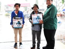 Dukung Pengembangan UMKM, Bupati Samosir Serahkan Bantuan