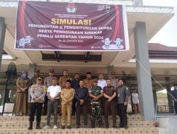 Menjelang Pemilu 2024, Bersama Pj Bupati KIP Aceh Timur Gelar Simulasi Pemungutan Suara