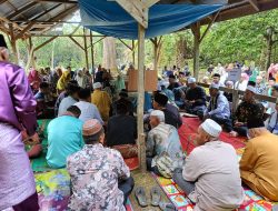 Hari Ke Tiga Lebaran, TPU Desa Rantau Baru Dipadati Peziarah Dari Berbagai Daerah