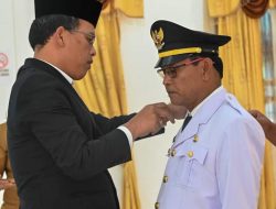 Bupati Humbahas Lantik Pejabat Administrator dan Pengawas