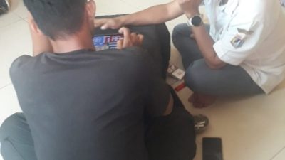 Tertangkap Basah Asik Bermain Judol Jenis Ludo, Oknum ASN CKTRP Pademangan “Cuek” ?