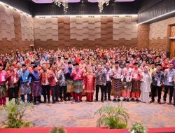 8 Desa Kecamatan Rupat Utara Terima Penghargaan Dari Bupati Bengkalis