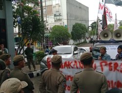 Kasus Pengacaman Wartawan Oleh Oknum Pol PP, FORWAT Geruduk Kantor Walikota Tangsel