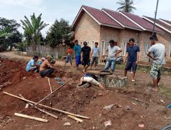 Gotong royong Mempererat Tali Silaturahmi