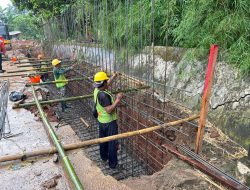 PT. Tiga Talenta Jaya Kerjakan Proyek Pembangunan Turap Seusai Spek, Warga Perumahan Villa Mutiara Serpong: Terimakasih Pemkot Tangsel