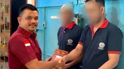 Dua WBP Lapas Lhoksukon Terima Amnesti Presiden Republik Indonesia dari Kalapas Rian Firmansyah