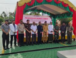 Kalapas Calang Hadiri Pelaksanaan Hukuman Cambuk bagi Terpidana Jarimah Maisir