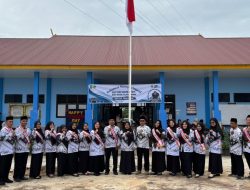 Guru Hebat Indonesia Kuat” Peringatan Hari Guru Nasional SMAN 17 Pekanbaru