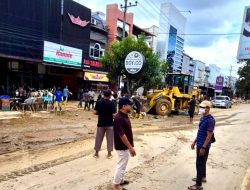 “Gerak Cepat DLH Kota Langsa” Giat Pembersihan Sarana Prasarana dan Jalan Protokoler Paska Banjir