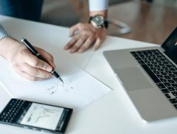 Tips Menghadapi Inflasi Agar Keuangan Tetap Terkendali