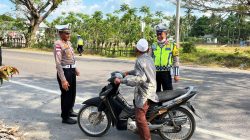 Hari ke-11 Operasi Keselamatan Seulawah 2026, Polres Aceh Timur Edukasi dan Lakukan Pengawasan Masif Kepada Pengguna Jalan