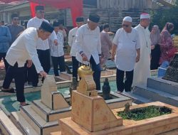 Dalam Rangka Menyambut Ramadhan 1447 H Bupati Pelalawan Zukri Melaksanakan Ziarah Makam Sultan Pelalawan